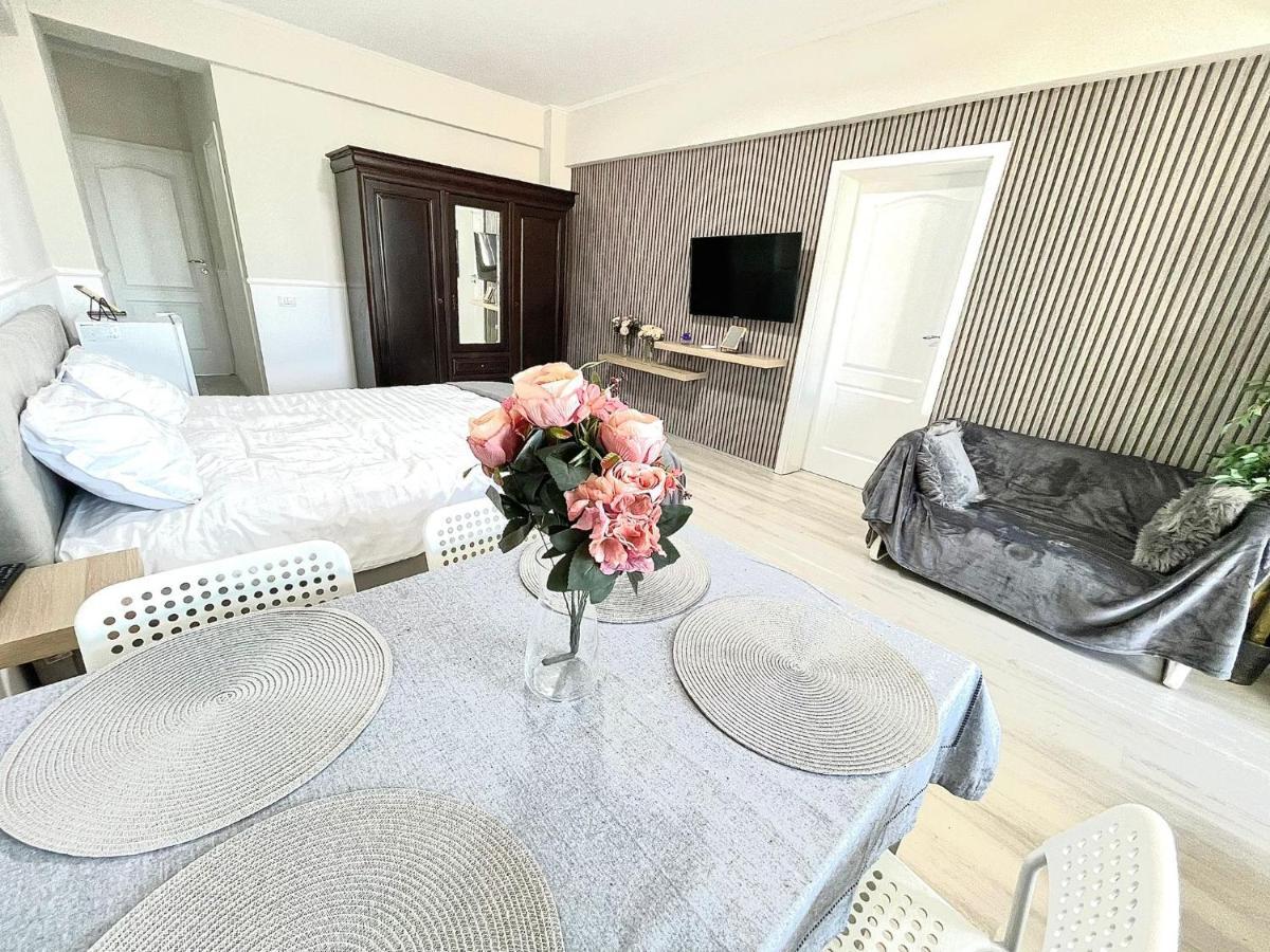 Baneasa Luxury Apartaments 부쿠레슈티 외부 사진