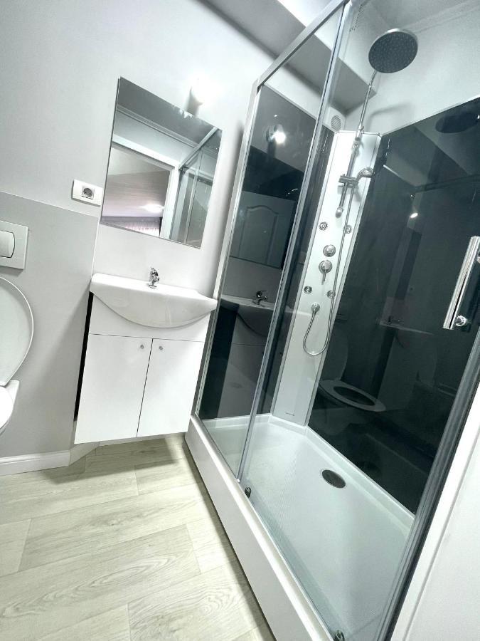 Baneasa Luxury Apartaments 부쿠레슈티 외부 사진